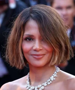 Halle Berrys Textured Bob Haircut