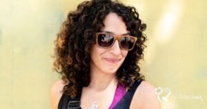 Shoulder-Length Cut for Natural Curls and Coils